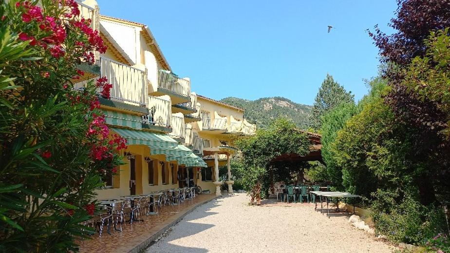 Hotel Sous L'Olivier Buis-les-Baronnies Exterior photo